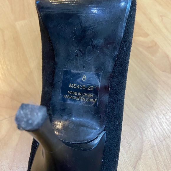 European Voko Vital size 8 velvet stilettos - Picture 4 of 4